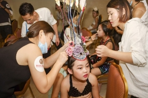 杭州新娘化妆师什么年龄适合学？化妆师工资收入怎么样？