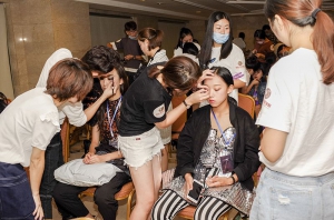 杭州的化妆培训班，杭州哪里的化妆培训学校