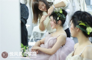 杭州学化妆如何去分辨一个化妆学校是否专业优秀